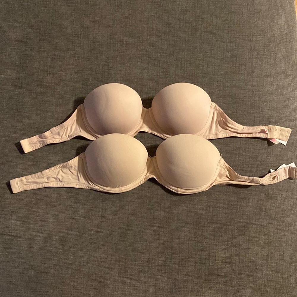 Set of 2 Victoria’s Secret PINK strapless bras